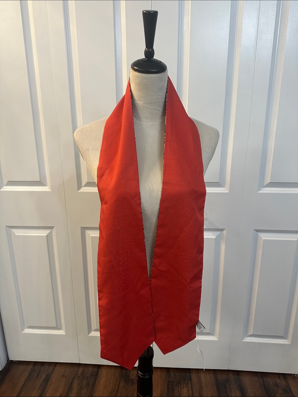 NWT scarf - Picture 6 of 8